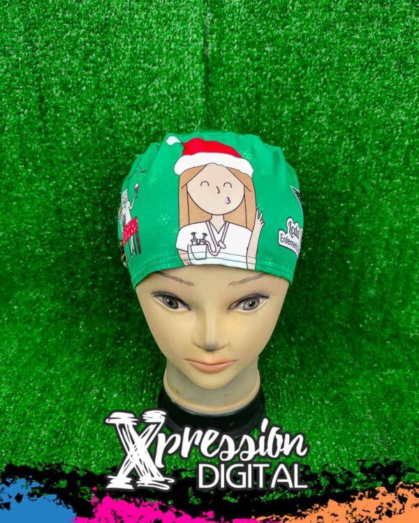 Enfermera en apuros con gorro de navidad (1)