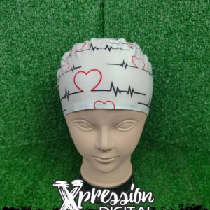 Enfermera con Ondas Cardiacas en forma de corazon (1)