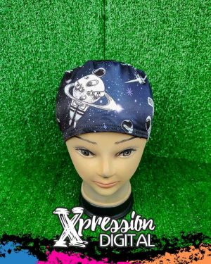 Astronauta en saturno (1)